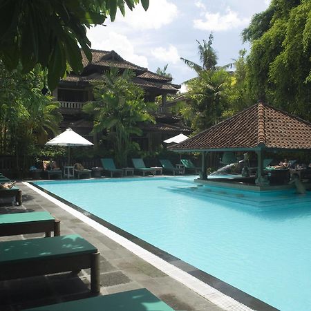 Hotel Puri Bambu Джимбаран Экстерьер фото